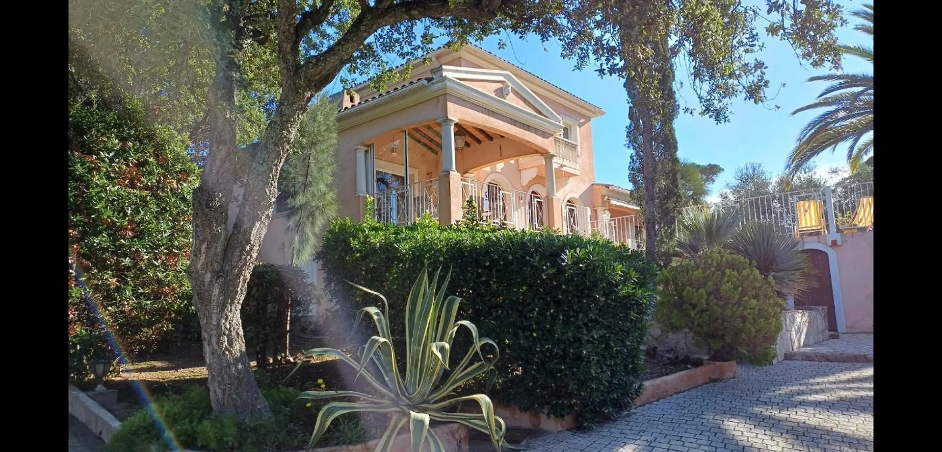 Villa- Saint-Raphael